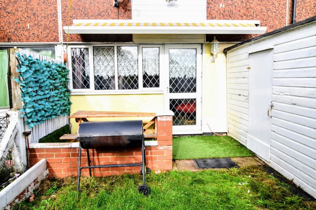The Chinatown Home - Private Garden, Netflix, Bbq & Bar Birmingham Luaran gambar